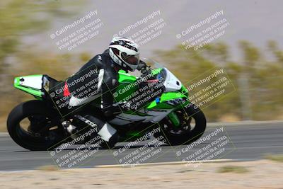 media/Mar-28-2022-Superbike Trackdays (Mon) [[b8603d0f67]]/Open Track Time/Turn 3 Inside/